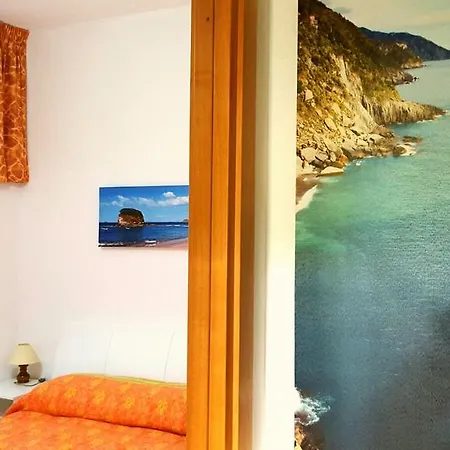 Paola * Ischia